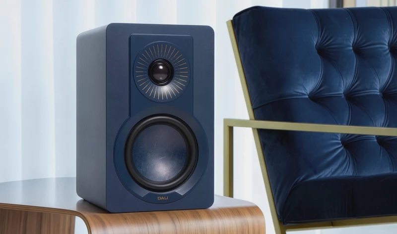 DALI KUPID | Bocinas Hi-Fi Compactas de 2 Vías con Woofer de 4.5”