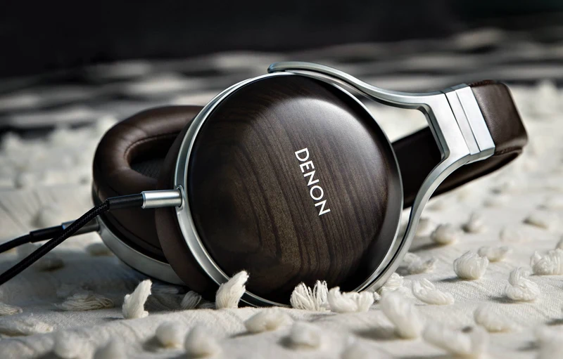 AH-D5200 Audifonos cerrados premium con sonido excepcional | Denon