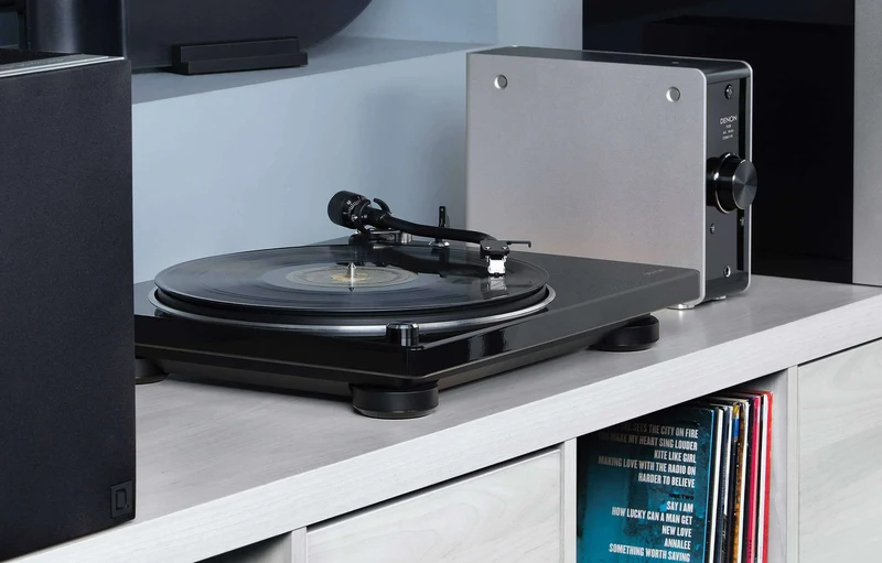 DP-400 Tornamesa HiFi con auto sensor de velocidad | DENON