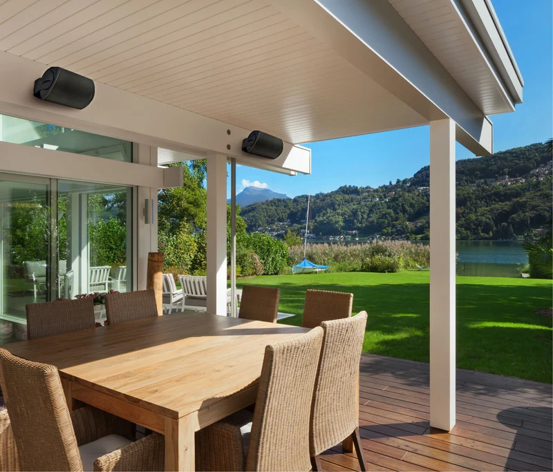 Polk Atrium 6 (par) | Bocinas exteriores premium | Sonido grande, resistente y perfecto para jardín o terraza | JMI Audio