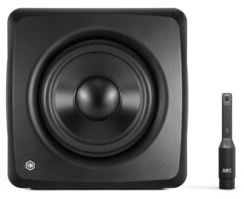 IK MULTIMEDIA ILOUD SUB SUBWOOFER DE ESTUDIO CON CORRECCION ACUSTICA