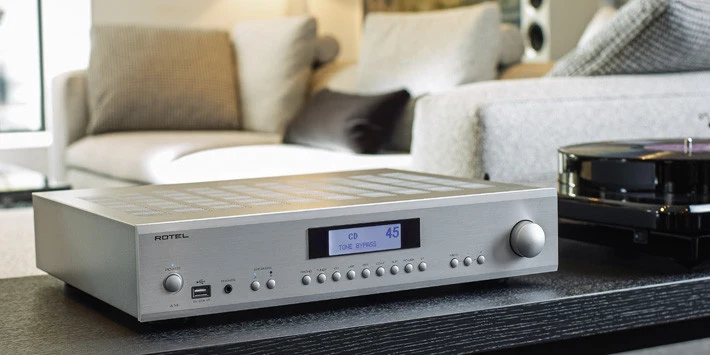 A14 MKII Amplificador integrado con entradas digitales y Bluetooh | Rotel