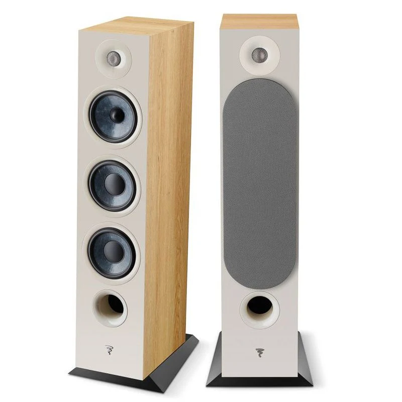 Focal Chora 826
