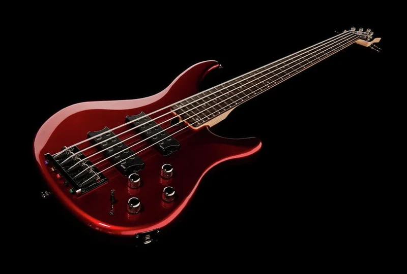YAMAHA TRBX305 CAR BAJO ELECTRICO 5 CUERDAS CANDY APPLE RED