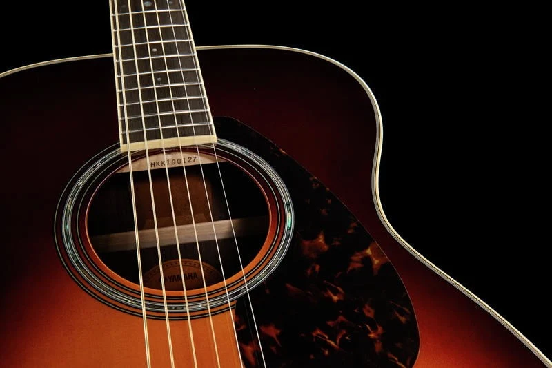 YAMAHA LS6 ARE BS GUITARRA ELECTROACUSTICA BROWN SUNBURST