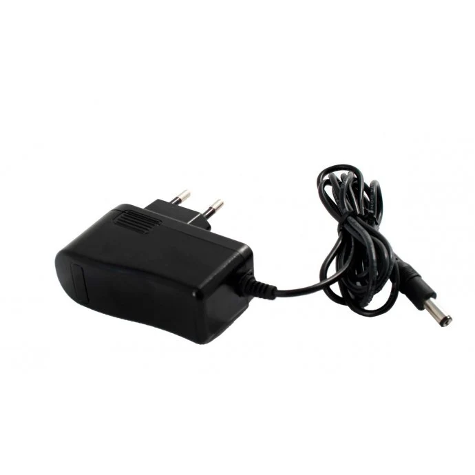 SOUNDSATION PSU10 ALIMENTADOR 9V DC 800 MA.