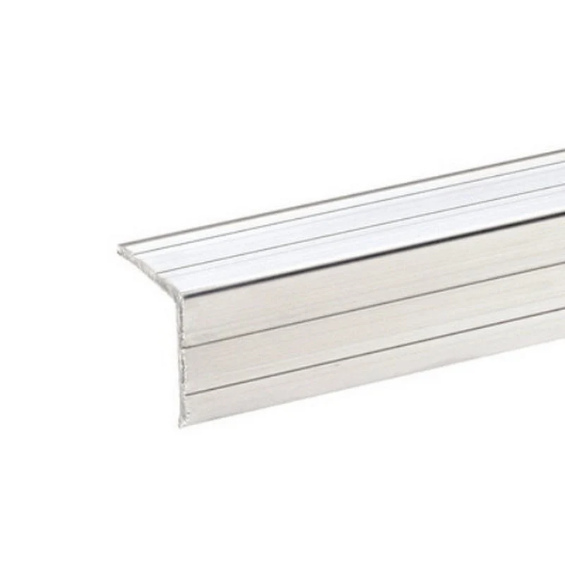ADAM HALL 6209 PERFIL ANGULAR DE ALUMINIO 20X20MM