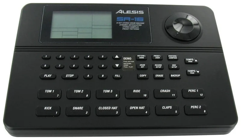 ALESIS SR16 CAJA DE RITMOS