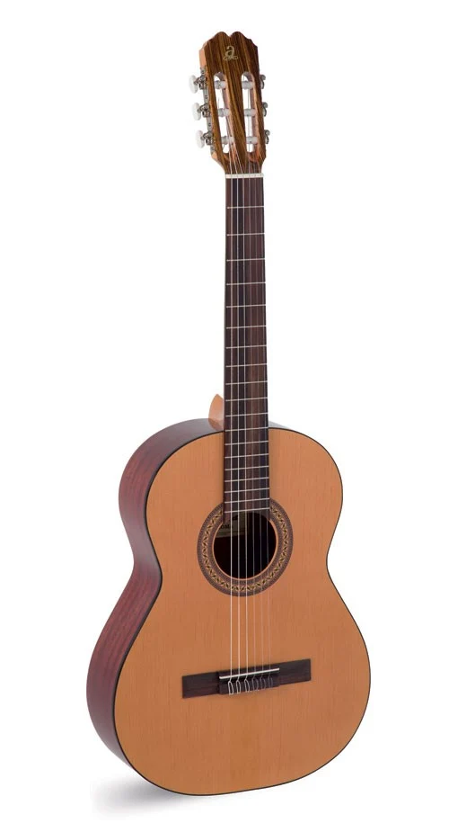 ADMIRA PALOMA GUITARRA ESPAÑOLA