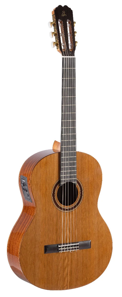 ADMIRA GRANADA EF GUITARRA ESPAÑOLA ELECTRIFICADA