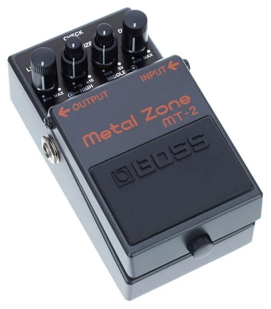 BOSS MT2 METAL ZONE PEDAL DISTORSION