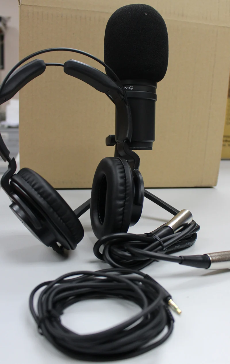 ZOOM ZDM1 PACK ACCESORIOS PARA PODCAST. DEMO.