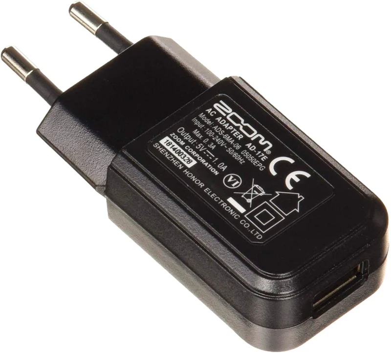 ZOOM AD17 ALIMENTADOR DC5V USB