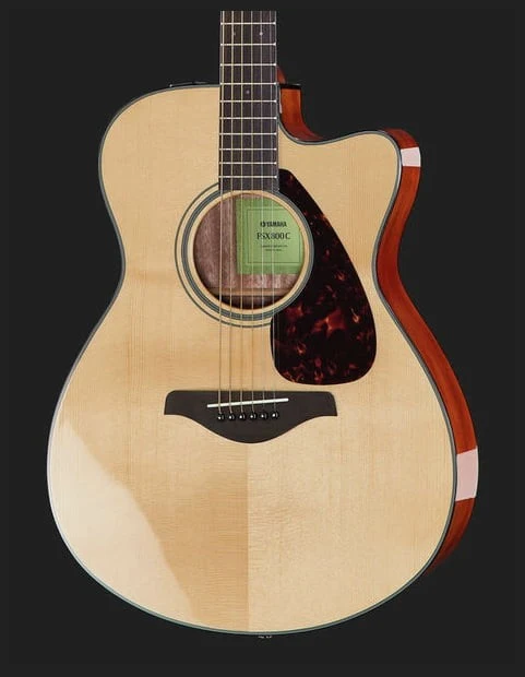 YAMAHA FSX800C NT GUITARRA ELECTROACUSTICA CONCIERTO NATURAL