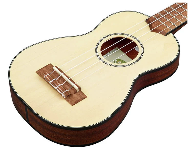 KALA KASSTU UKELELE SOPRANO CON FUNDA.